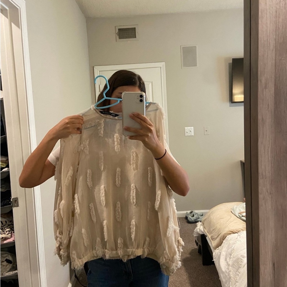 Zara blouse - Picture 3 of 4
